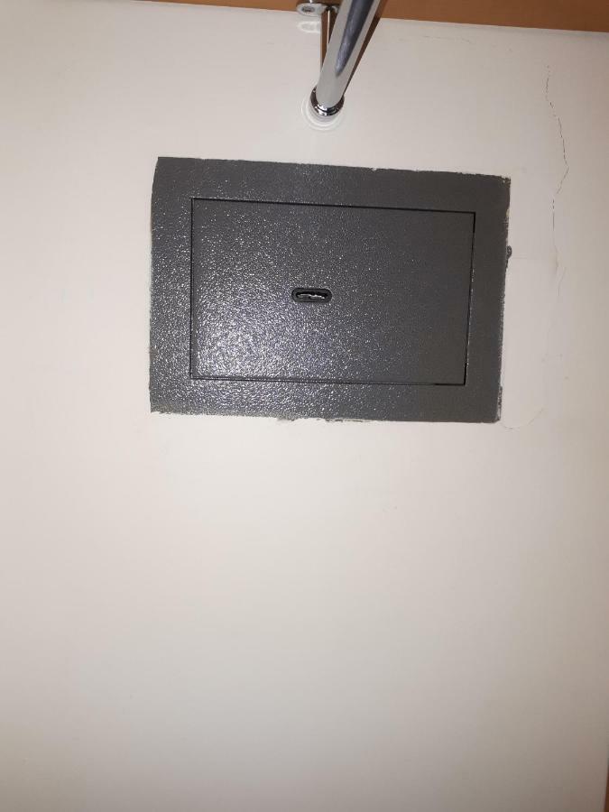 4ac Apartment
